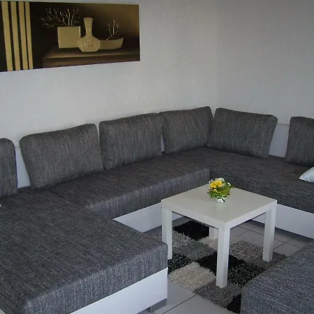 Ferienwohnung Strauch Apartment *